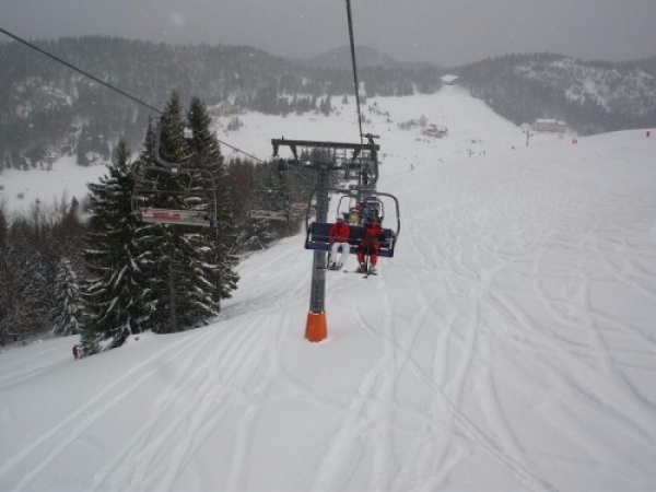 ostatani_snieg3_20090401_1241417451