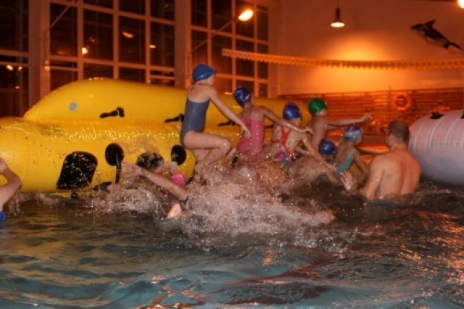 0912089_20081210_1972610575