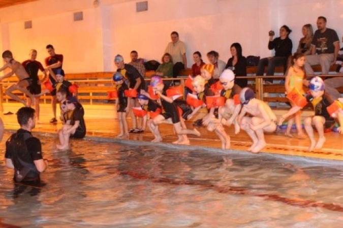 1112082_20081212_2072481184