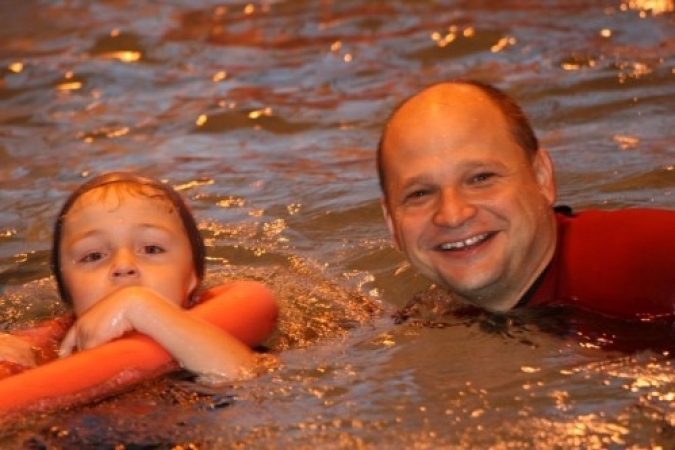 03100813_20081104_1680212560