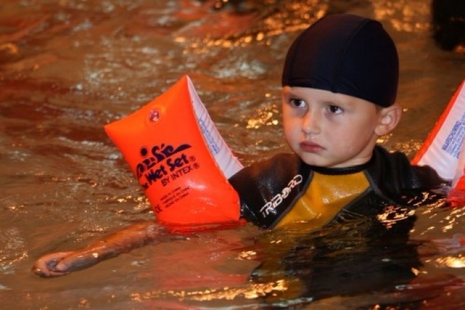 03100820_20081104_2055781003