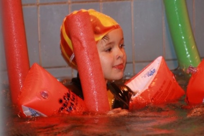 09100811_20081104_1493290309