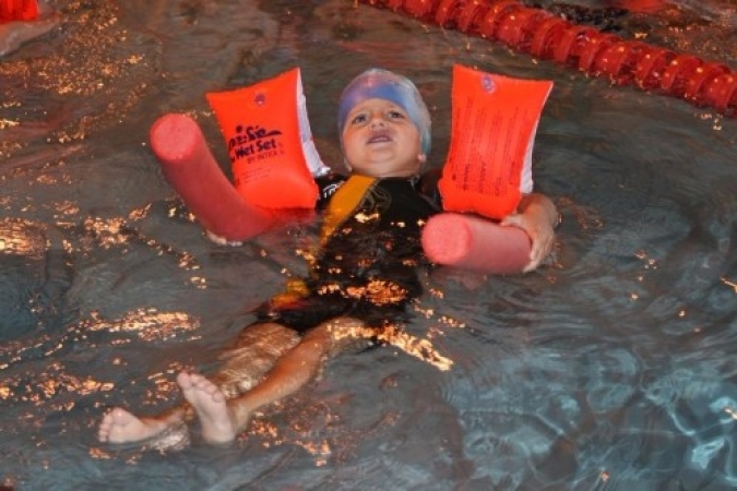 2609089_20081104_1369328112